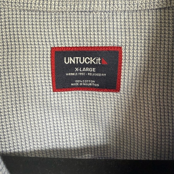 Untuckit button down shirt • Men’s XL - Picture 2 of 6